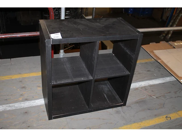 Vakkenkast ikea. afmeting 76 cm x 39 cm x 76 cm - afbeelding 1 van  1