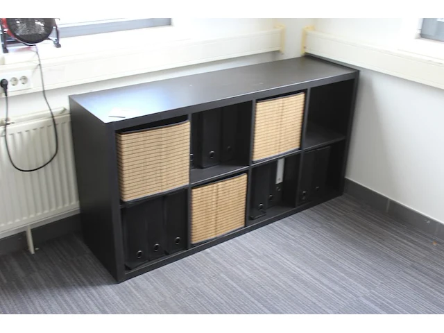 Vakkenkast ikea met drie manden afm. 147 x 39 x 76 cm - afbeelding 2 van  2