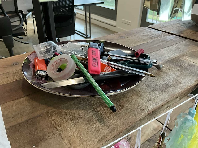 Vakkenkast met inhoud (3x) - afbeelding 12 van  18