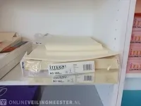 Vakkenkast met inhoud - afbeelding 14 van  54