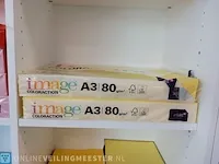 Vakkenkast met inhoud - afbeelding 31 van  54