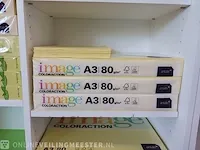 Vakkenkast met inhoud - afbeelding 37 van  54