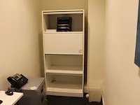 Vakkenkast met opklapbare deuren. afmeting 80 x 50 cm. hoogte 175 cm. - afbeelding 1 van  3