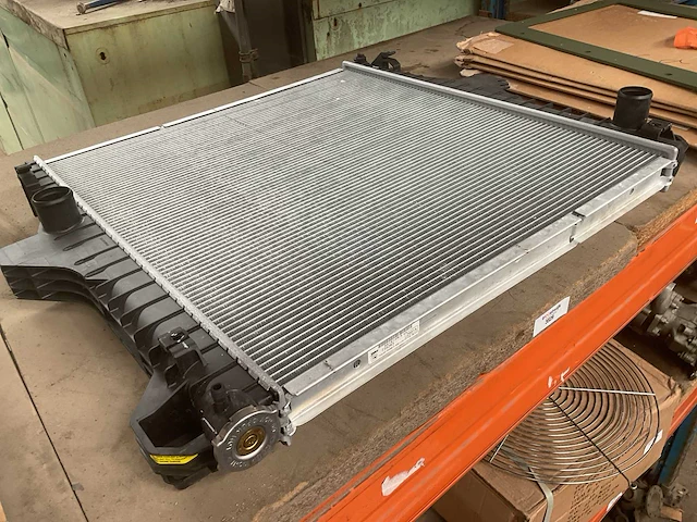 Valeo radiator - afbeelding 1 van  4