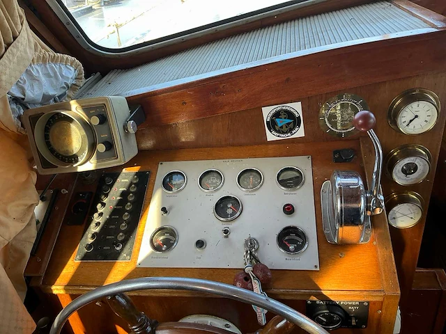 Valk motorjacht - afbeelding 19 van  33