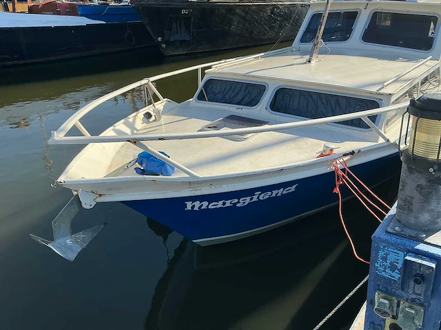 Valk motorjacht - afbeelding 28 van  33