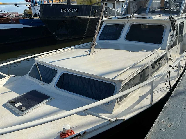 Valk motorjacht - afbeelding 29 van  33
