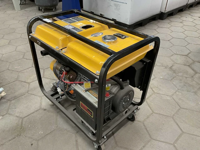 Valkenpower dg6000e stroomgenerator - afbeelding 6 van  9