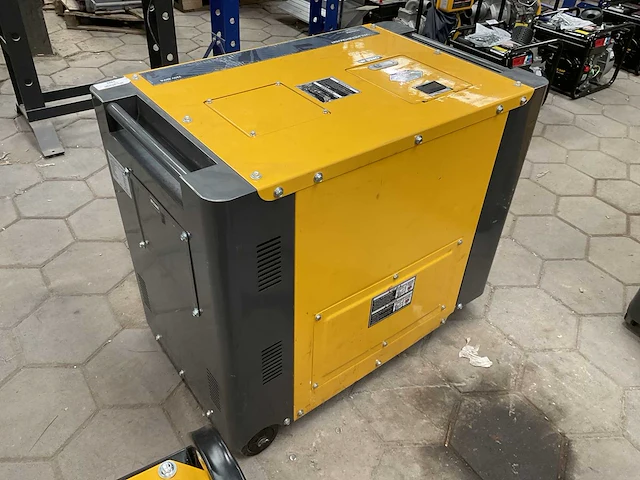 Valkenpower dg6500se stroomgenerator - afbeelding 4 van  9