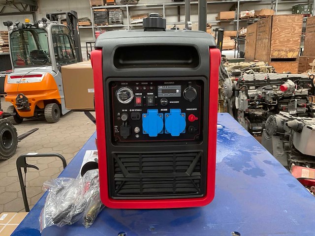 Valkenpower emi4800 stroomgenerator - afbeelding 2 van  7