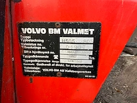 Valmet 805 vierwielaangedreven landbouwtractor - afbeelding 26 van  33