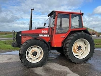 Valmet 805 vierwielaangedreven landbouwtractor - afbeelding 29 van  33