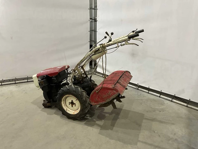 Valpadana tweewielige tractor met freesbak - afbeelding 2 van  11