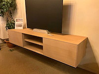 Valua zwevend eiken tv meubel - afbeelding 1 van  6