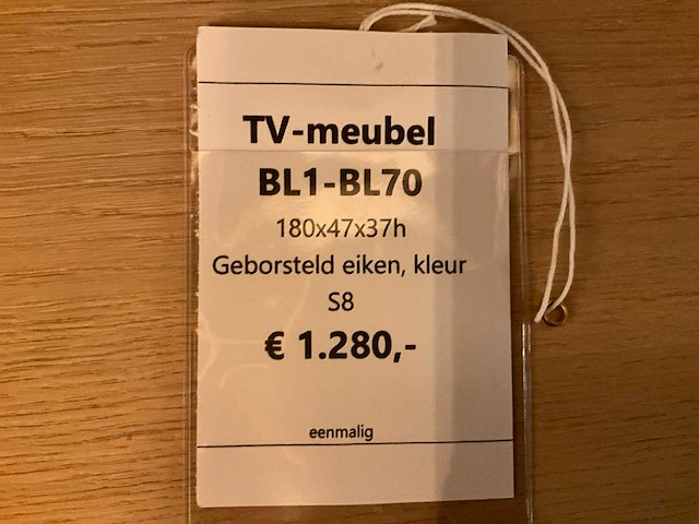 Valua zwevend eiken tv meubel - afbeelding 6 van  6