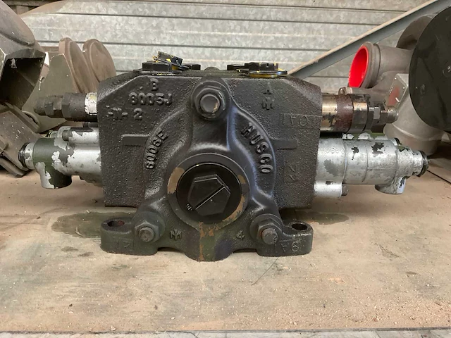 Valve - afbeelding 4 van  6