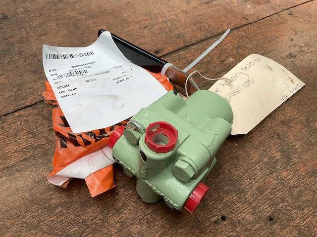 Valve - afbeelding 1 van  4