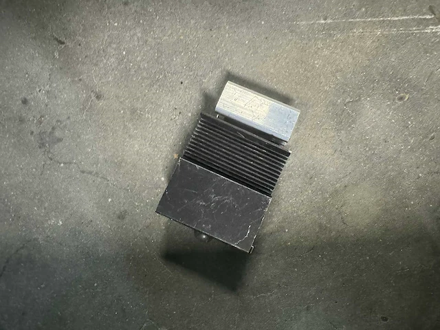 Van de valk 30 x eindklem - afbeelding 3 van  3