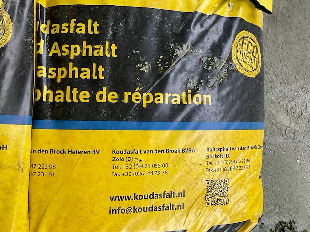 Van den broek koud asfalt reparatie à 25kg (35x) - afbeelding 4 van  4