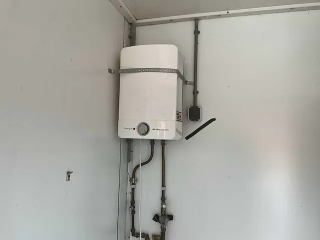 Van der roest & busker su sanitair container - afbeelding 2 van  13