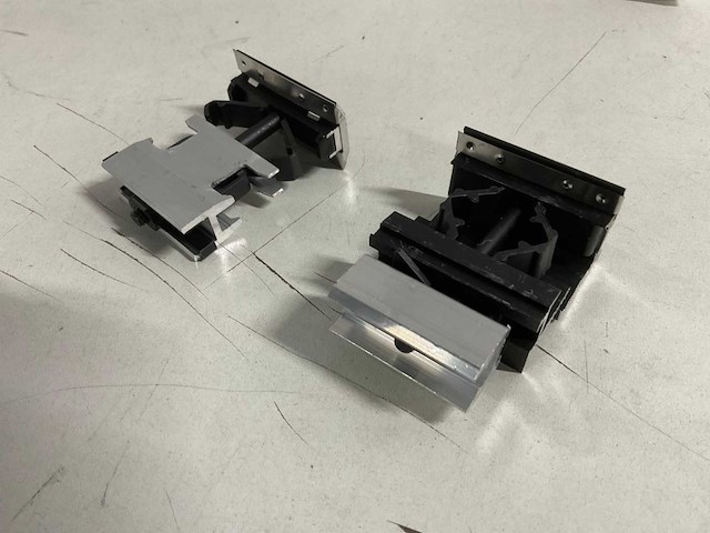 Van der valk - aluminium middenklem en eindklem (400x) - afbeelding 6 van  6