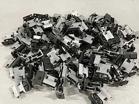 Van der valk - aluminium middenklem profiel 28-50 zwart (105x) - afbeelding 1 van  4