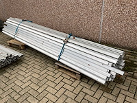 Van der valk - aluminium side++montageprofiel lengte 350 cm (146x) - afbeelding 1 van  2