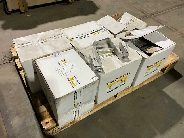 Van der valk slimline aluminum dakhaak (150x) - afbeelding 3 van  3