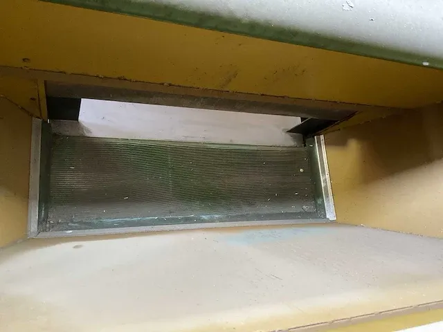 Van hienen bollenplantmachine - afbeelding 3 van  20