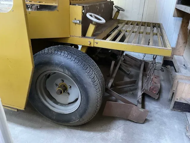 Van hienen bollenplantmachine - afbeelding 4 van  20