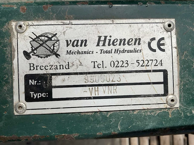 Van hienen vh vnr bloembollenrooier - afbeelding 4 van  12