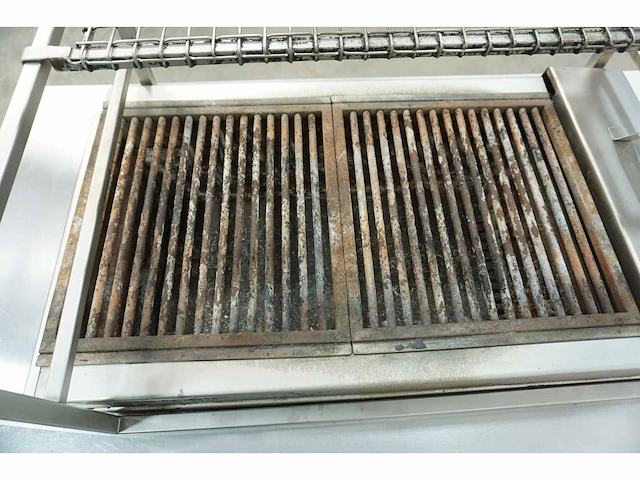 Van holten b.v. - robata grill - afbeelding 6 van  7