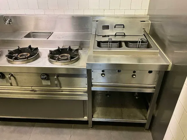 Van holten pannenkoekfornuis met friteur en bakplaat - afbeelding 5 van  5
