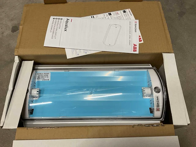 Van lien abb aqualux 6010053 led centraal armatuur - afbeelding 1 van  3