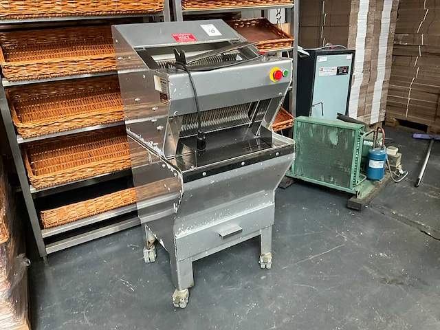 Van lierde-boons vl-45/12u broodsnijmachine - afbeelding 2 van  6