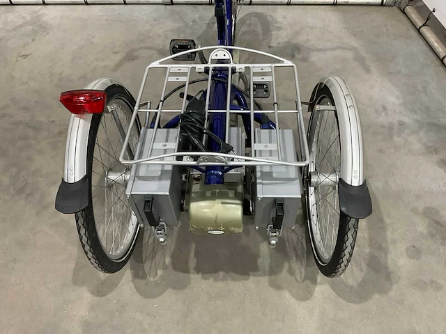 Van raam maxi elektrische driewieler - afbeelding 10 van  13