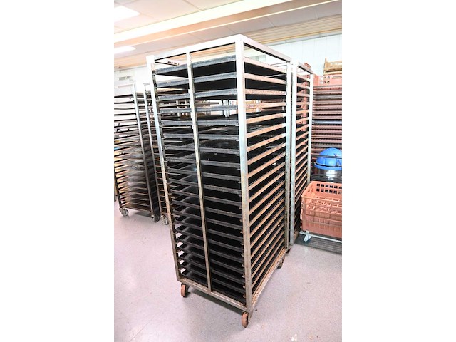 Van ‘t wout 20-delige rvs bakkerij oven platenwagen (2x) - afbeelding 2 van  3
