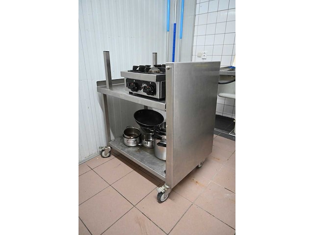 Van ‘t wout mobiele rvs werkbank met rvs inklapbaar werkblad - afbeelding 3 van  4