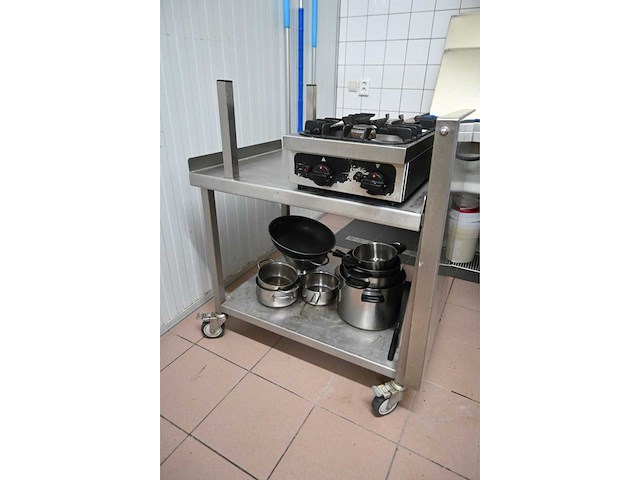 Van ‘t wout mobiele rvs werkbank met rvs inklapbaar werkblad - afbeelding 4 van  4