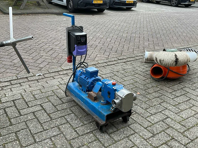 Van wijk & boerma lobbenpomp - afbeelding 1 van  9