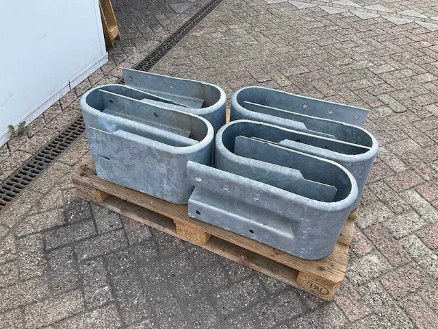 Vangrails-aanrijbeveiliging hoekstukken (7x) - afbeelding 2 van  4