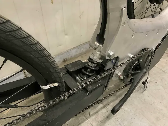 Vanmoof elektrische fiets - 53cm. ‘r&d’ - vision bike - afbeelding 8 van  10