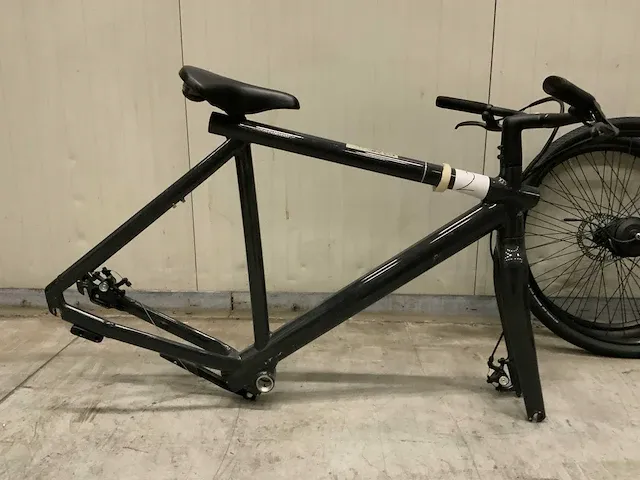 Vanmoof elektrische herenfiets - 61cm. - afbeelding 4 van  11