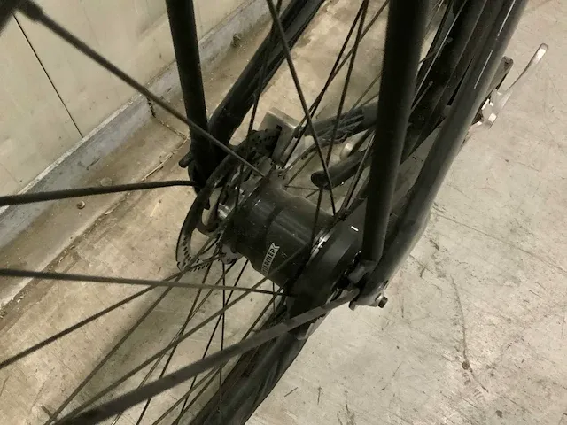 Vanmoof elektrische herenfiets - 61cm. - afbeelding 5 van  7