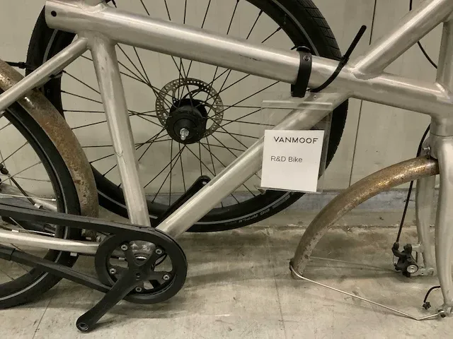 Vanmoof fiets ‘r&d’ - 53cm. - afbeelding 3 van  6