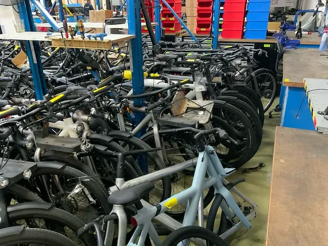 Vanmoof partij diverse elektrische fietsen - afbeelding 5 van  6