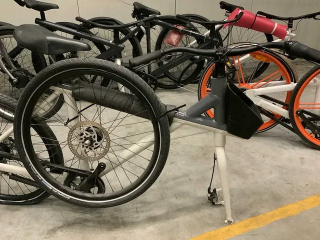 Vanmoof ‘r&d’ fiets (7x) - afbeelding 9 van  25