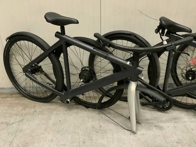 Vanmoof ‘r&d’ fiets (7x) - afbeelding 22 van  25