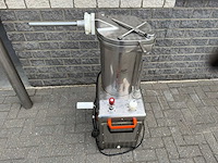 Vanuhm - stopmachines en vulbussen - afbeelding 2 van  4