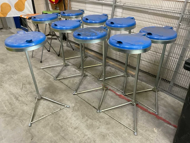 Var afvalzakhouder met deksel (9x) - afbeelding 1 van  4